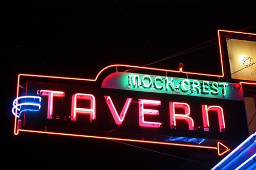 Mock Crest Tavern